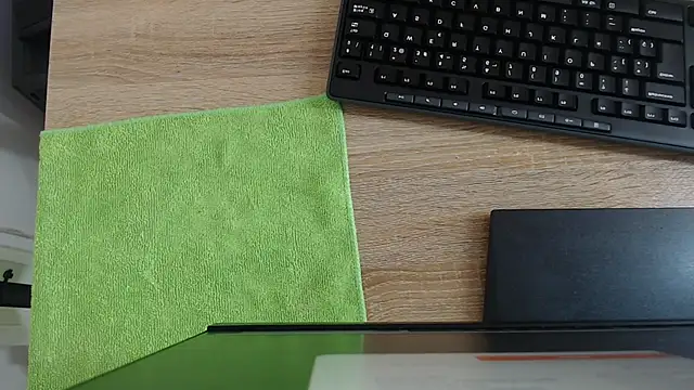 Snapshot of SarayVega_ chatting on November 20, 2025, 7:36 pm SarayVega online show from November 20, 2025, 7:36 pm