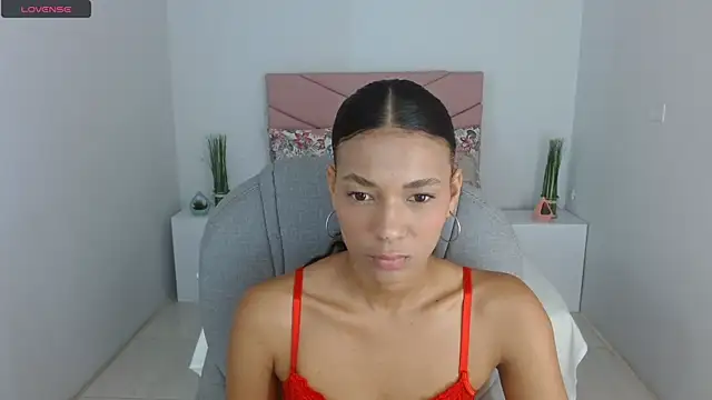 Snapshot of SarayVega_ chatting on September 27, 2025, 7:31 pm SarayVega online show from September 27, 2025, 7:31 pm