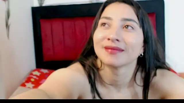 angelyxs online show from December 14, 2025, 7:41 pm