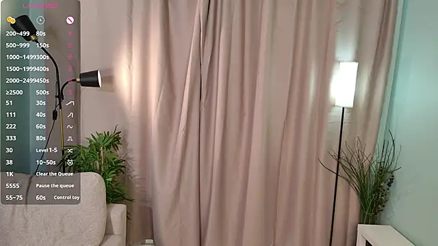 Snapshot of lisabaus chatting on February 20, 2026, 10:06 am lisabaus online show from February 20, 2026, 10:06 am