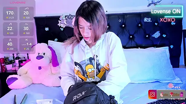 Snapshot of Sofiia_cute_ chatting on March 31, 2026, 2:13 am Sofiia cute online show from March 31, 2026, 2:13 am