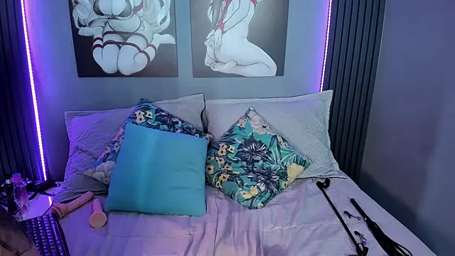 Snapshot of Zara_Snow chatting on November 20, 2025, 1:17 am Zara Snow online show from November 20, 2025, 1:17 am