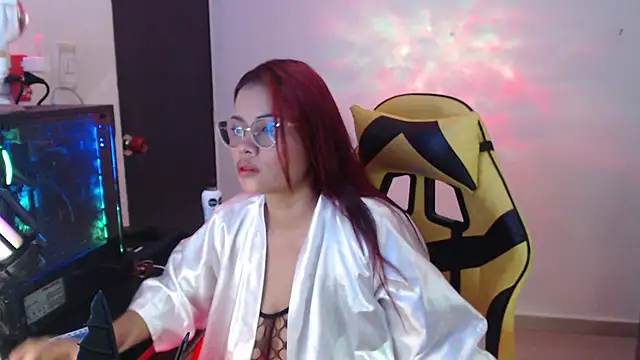 Scarlett Gracee  online show from November 14, 2025, 4:16 am