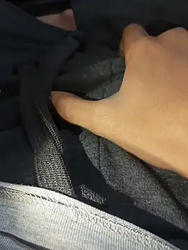 INDIAN FUCKER 06 online show from November 11, 2025, 4:29 am