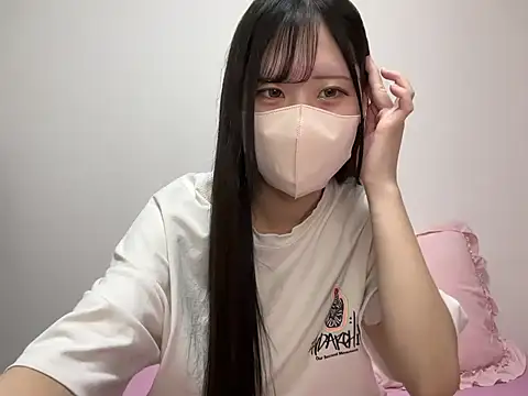 Snapshot of noa_uxu chatting on October 14, 2025, 10:05 am noa uxu online show from October 14, 2025, 10:05 am