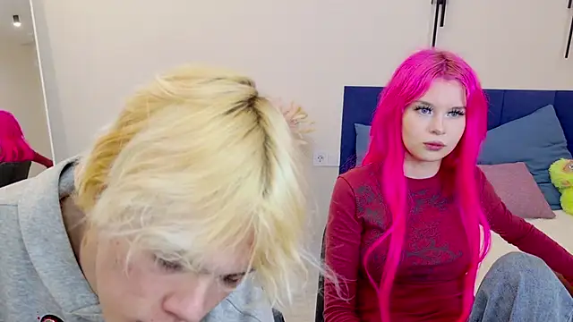 Bonnie And C1yde online show from October 5, 2025, 5:03 pm