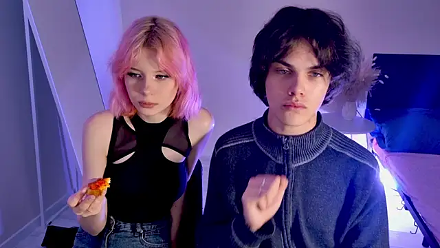 Bonnie And C1yde online show from November 9, 2025, 5:17 pm