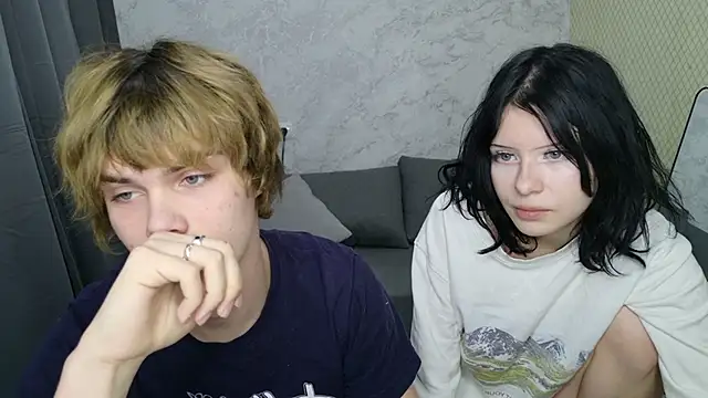 Snapshot of Bonnie_And_C1yde chatting on February 12, 2026, 2:06 pm Bonnie And C1yde online show from February 12, 2026, 2:06 pm