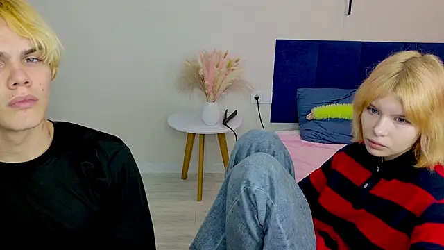 Bonnie And C1yde online show from September 10, 2025, 5:12 pm