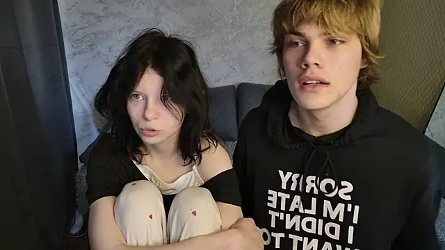 Snapshot of Bonnie_And_C1yde chatting on March 29, 2026, 5:09 am Bonnie And C1yde online show from March 29, 2026, 5:09 am