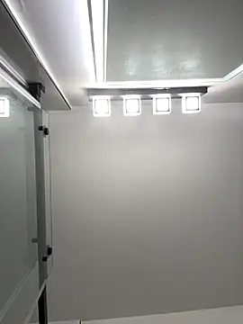 intoxicated13 online show from September 25, 2025, 9:15 am