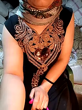 Snapshot of ezgi2545 chatting on April 4, 2026, 1:12 am ezgi2545 online show from April 4, 2026, 1:12 am