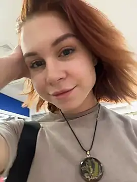 Snapshot of RosieSecret chatting on September 30, 2025, 7:14 am RosieSecret online show from September 30, 2025, 7:14 am
