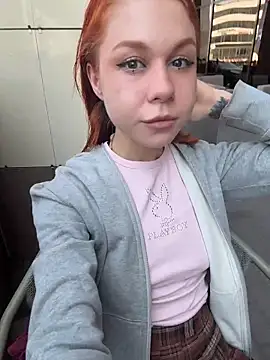 RosieSecret online show from May 17, 2026, 8:03 am