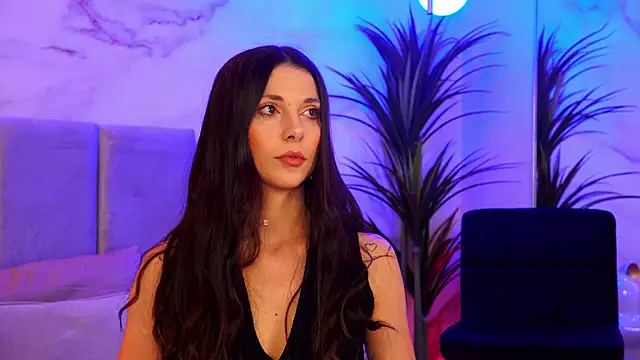 EllyLynn online show from February 6, 2026, 8:27 pm