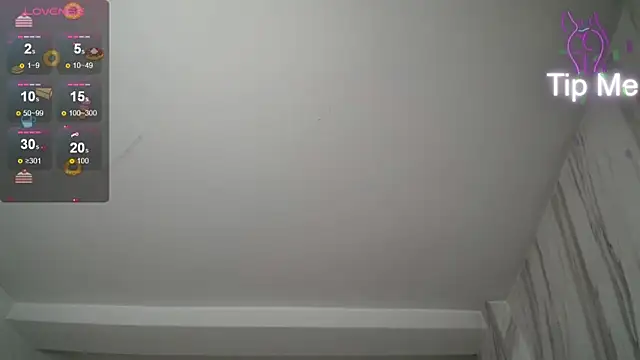 Snapshot of Eilyn_love_b chatting on September 22, 2025, 12:44 pm Eilyn love b online show from September 22, 2025, 12:44 pm