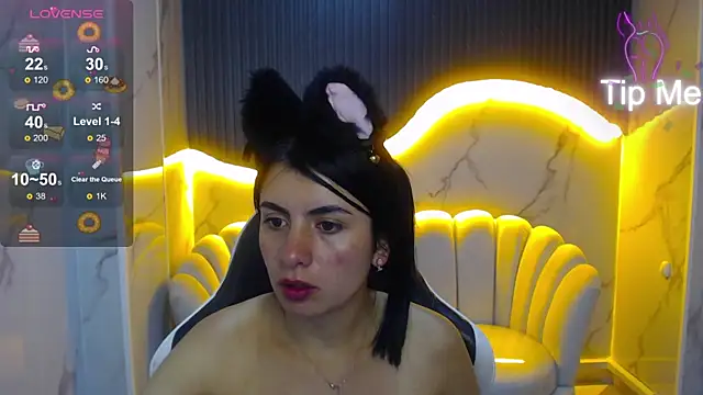 Snapshot of Eilyn_love_b chatting on October 8, 2025, 12:50 pm Eilyn love b online show from October 8, 2025, 12:50 pm