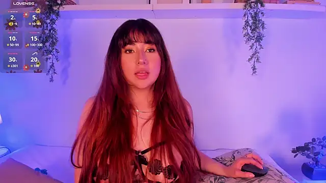 Nicolle Evanss  online show from October 18, 2025, 4:25 am