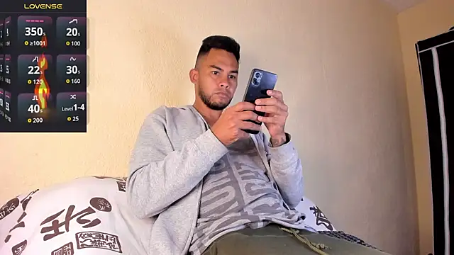 kaifas dirty online show from December 19, 2025, 11:34 am