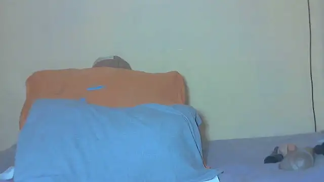 AnnabigpussyXO online show from May 8, 2026, 7:34 am