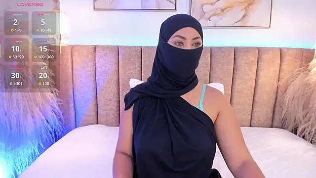 azza   online show from December 14, 2025, 2:55 pm