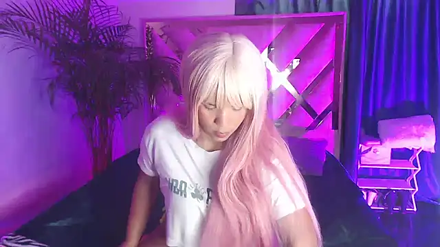 Lulu sweety online show from November 11, 2025, 7:30 pm