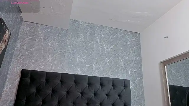 orion  smith online show from April 10, 2026, 8:27 pm