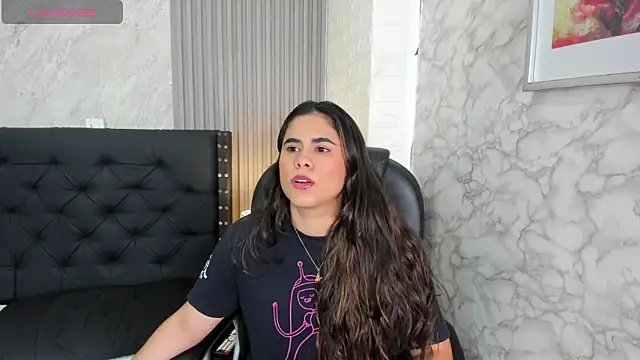 Snapshot of alicy__torres chatting on May 22, 2026, 12:25 pm alicy torres online show from May 22, 2026, 12:25 pm