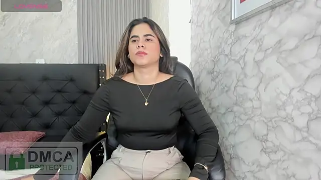 Snapshot of alicy__torres chatting on May 16, 2026, 12:04 pm alicy torres online show from May 16, 2026, 12:04 pm
