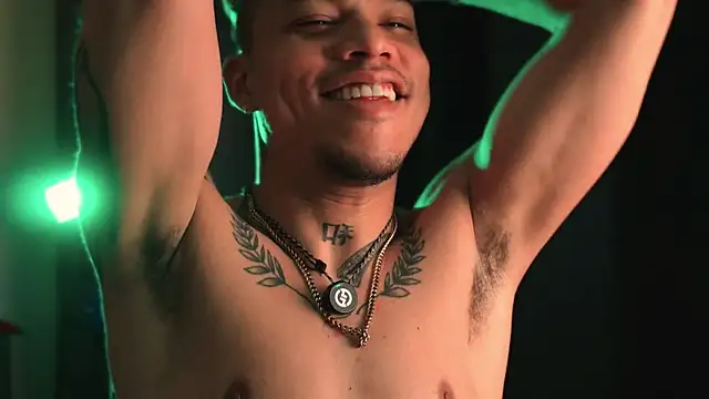 Snapshot of AlphaMasterXxx chatting on April 2, 2026, 1:46 am AlphaMasterXxx online show from April 2, 2026, 1:46 am