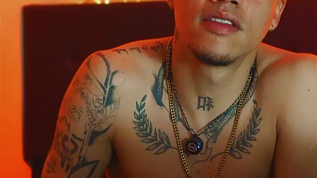 Snapshot of AlphaMasterXxx chatting on March 18, 2026, 12:25 am AlphaMasterXxx online show from March 18, 2026, 12:25 am