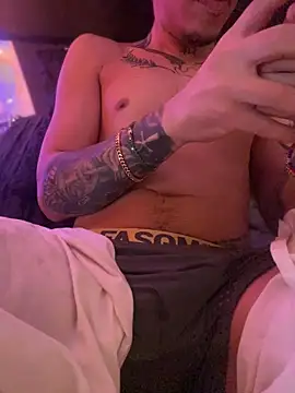 Snapshot of AlphaMasterXxx chatting on March 23, 2026, 1:00 pm AlphaMasterXxx online show from March 23, 2026, 1:00 pm