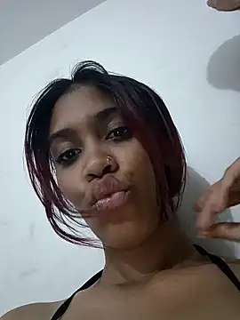 Snapshot of Khalessycute chatting on October 14, 2025, 2:56 am Khalessycute online show from October 14, 2025, 2:56 am