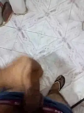 Snapshot of Sambox979 chatting on October 21, 2025, 10:31 pm Sambox979 online show from October 21, 2025, 10:31 pm