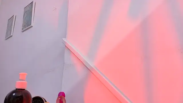 Lizbeth Rouse online show from October 12, 2025, 12:06 pm