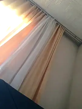 Azginboga2358 online show from November 10, 2025, 1:16 pm