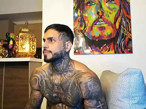 logan hugh8 online show from September 15, 2025, 6:47 am