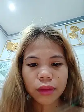 Snapshot of Sexxie_Ella22 chatting on May 17, 2026, 9:15 pm Sexxie Ella22 online show from May 17, 2026, 9:15 pm