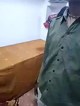 Snapshot of LOVE568 chatting on February 16, 2026, 3:43 pm LOVE568 online show from February 16, 2026, 3:43 pm