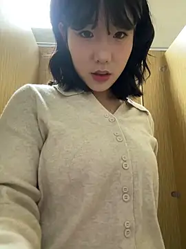 Snapshot of luluya1314 chatting on April 8, 2026, 11:22 am luluya1314 online show from April 8, 2026, 11:22 am