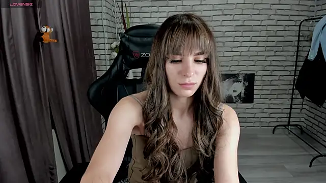 lasly moon online show from September 30, 2025, 10:10 am