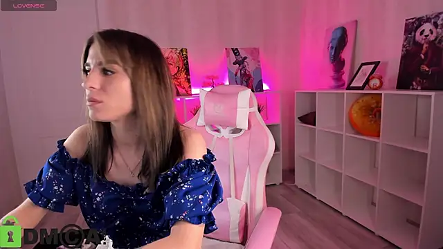 lasly moon online show from January 7, 2026, 12:04 am