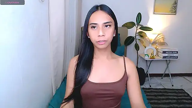 scarlet smith7 online show from June 25, 2026, 1:14 am