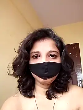 Love Foreverr12 online show from January 13, 2026, 9:24 am