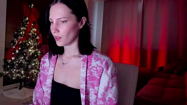 Snapshot of AdeleShinemm chatting on December 22, 2025, 5:40 am AdeleShinemm online show from December 22, 2025, 5:40 am