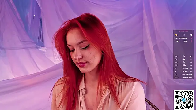 Snapshot of GildedKitten chatting on February 1, 2026, 7:45 pm GildedKitten online show from February 1, 2026, 7:45 pm