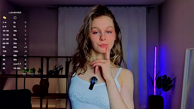 Snapshot of Tender_beauty chatting on May 25, 2026, 5:44 pm Tender beauty online show from May 25, 2026, 5:44 pm