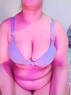 Snapshot of maria_sexyyyy chatting on March 24, 2026, 3:28 am maria sexyyyy online show from March 24, 2026, 3:28 am