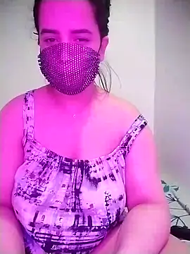 Snapshot of maria_sexyyyy chatting on May 17, 2026, 1:05 am maria sexyyyy online show from May 17, 2026, 1:05 am