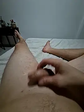 tonipit online show from September 18, 2025, 9:18 pm